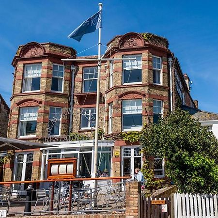 The Seaview Hotel And Restaurant Εξωτερικό φωτογραφία